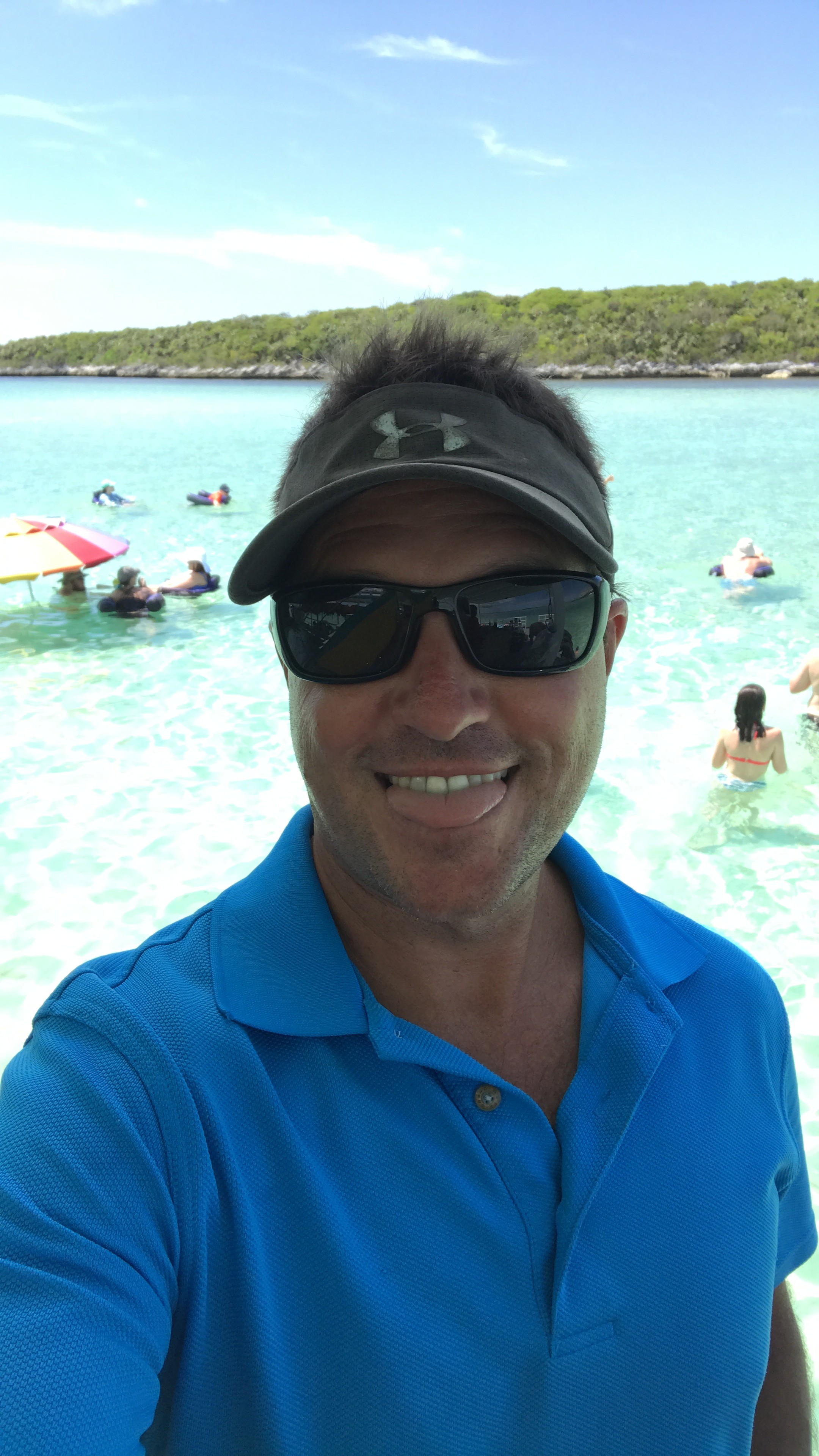 Captain Jeremy at the helm of Exta Sea
